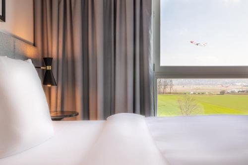 Radisson Hotel Zurich Airport - image 11