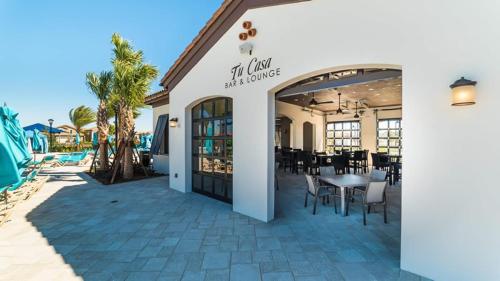 Windsor At Westside Luxury Pool Home Home - image 7