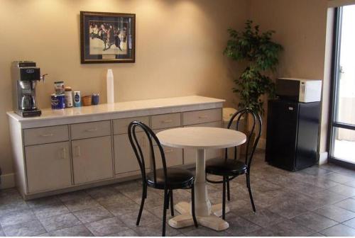 Facilities, Celebration Inn in Lewisburg (TN)