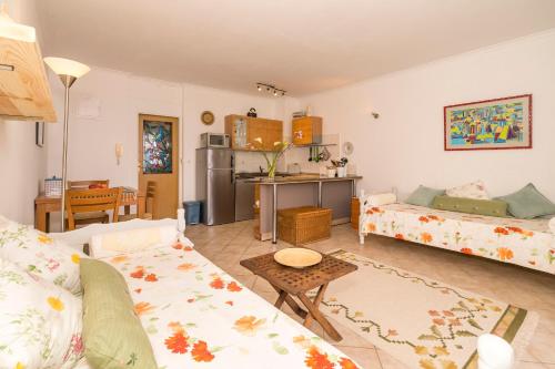  Apartment Pirka in Sutivan