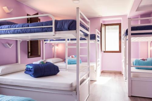 Albergue Villa Palatina Room Type - Bed in 8-Bed Dormitory Room