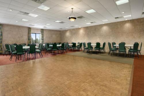 Oh St Joseph Resort Hotel - image 8