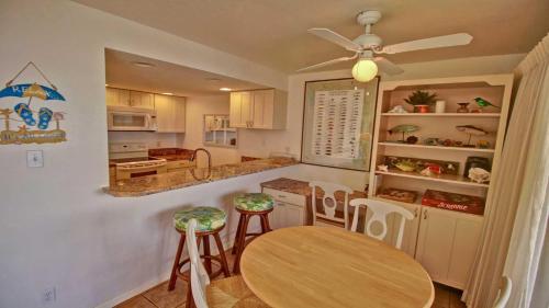 120 Condo - image 4