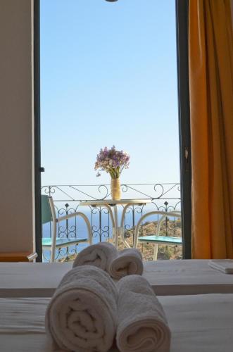 View, Iro Hotel in Lampi