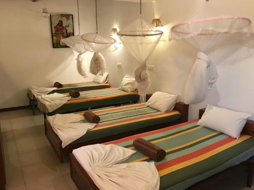 1 twin bed