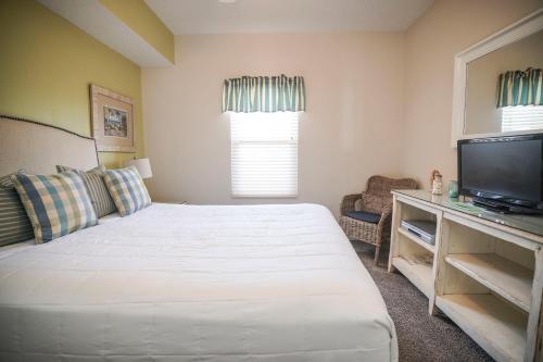 Calypso Beach Resort - image 14