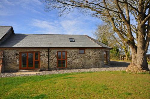 Molesworth Barn - Bideford