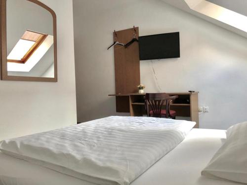 Hard Rock Rooms for two in Livno