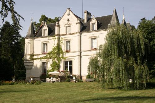 Château de Mont-Félix - Saint-Jean-Saint-Germain