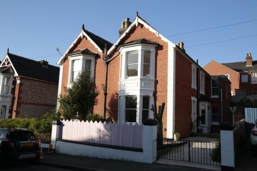 The Pink Door Seaside Holiday Home, , Isle of Wight