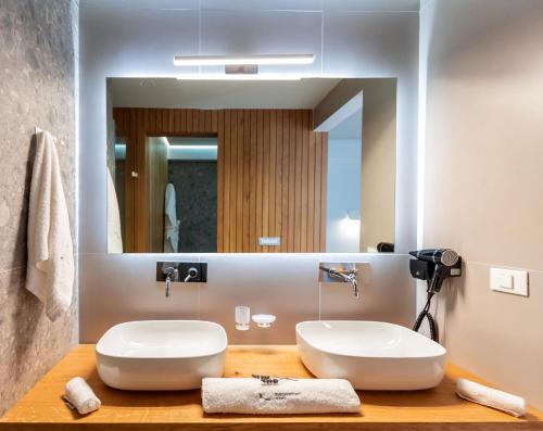 Messinian Icon Hotel & Suites - image 10