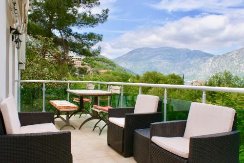 Balkons/terase, Studio apartments Morinj in Donji Morinj
