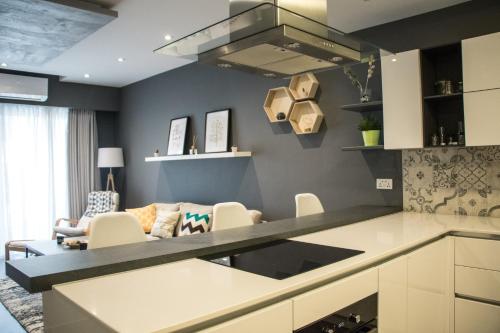 Sunshine Suites 3