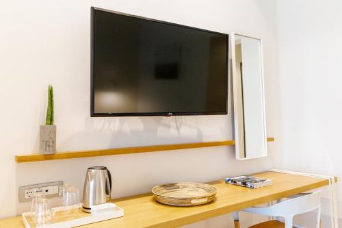 Messinian Icon Hotel & Suites - image 3