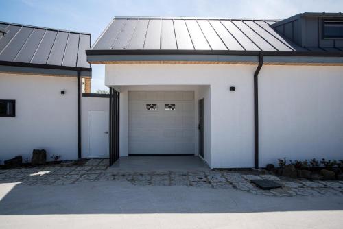 Built in Garage Jeju