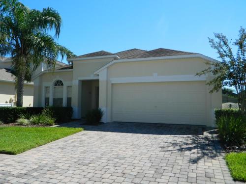 521 Kildrummy Drive Villa #56338 in Davenport, USA
