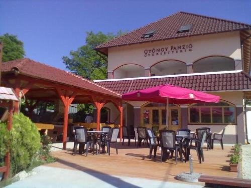  Gyöngy Panzió, Pension in Velence