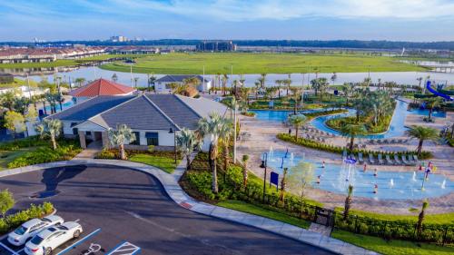 Storey Lake - 4902 Clock By FairytaleVR Orlando (FL)