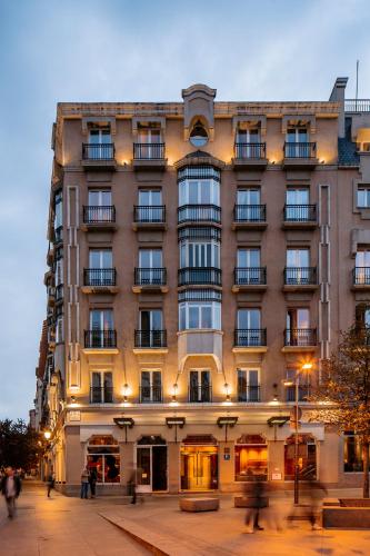 Hotel Villa Real - image 7