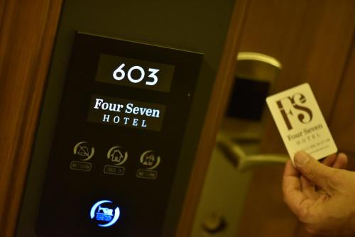 FOUR SEVEN HOTEL - image 10