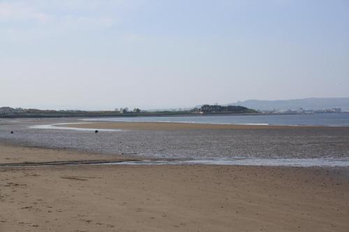 Fairways Cottages - image 5