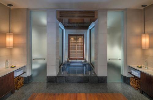 Chedi Club Suite image 3