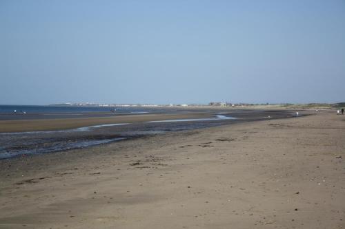 Fairways Cottages - image 12