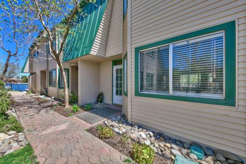 Tahoe Marina Shores 132 - image 5