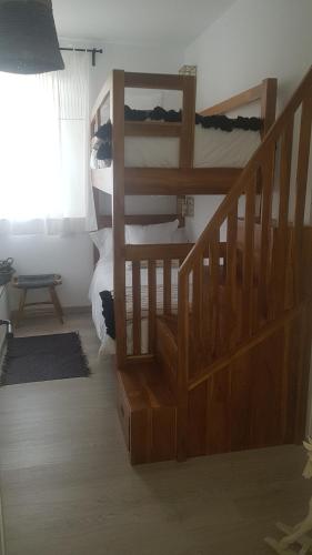  Arco de la Villa in Mondéjar