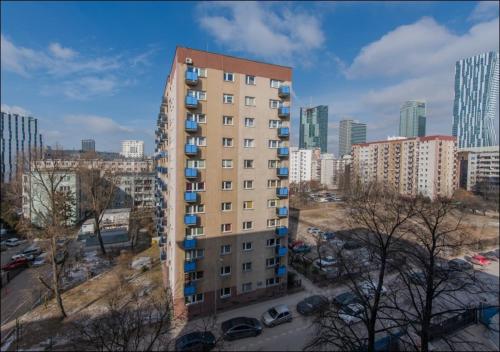 Chmielna Warsaw Cental Station P&O Serviced Apartments - image 11
