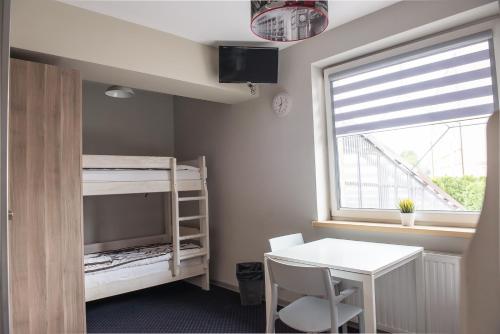 3 bunk beds