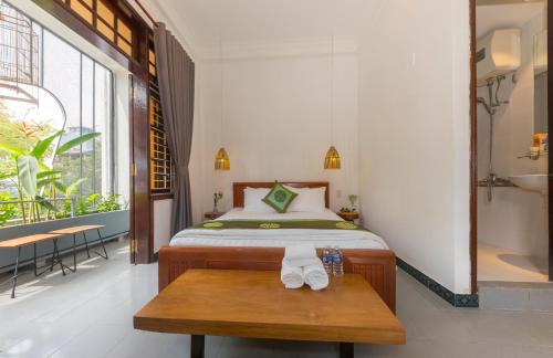 퍼플 휴 B&B 센트럴 허브