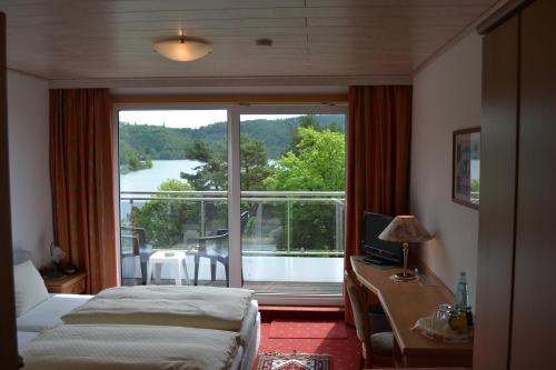 Seehotel Andree & Gastehaus Seehof 1.4km von Waldeck entfernt