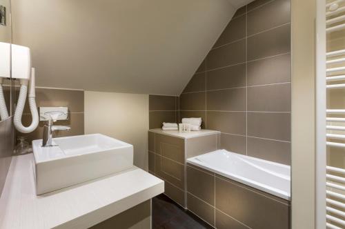 Bad, The Originals Residence, Demeure des Remparts, Provins in Provins