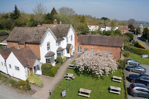 The Admiral Rodney Worcestershire