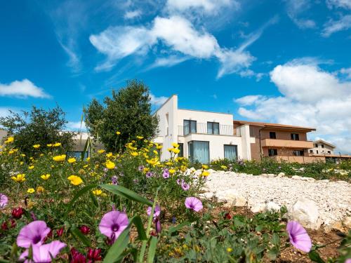 Villa Martorana, Camere e Appartamenti Short Lets 3