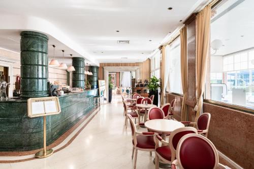 Pub/Lounge, SHG Hotel Catullo in Szentmartin Buon Albergo