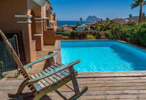 2166-Villa with garden, private pool, barbecue gîte à louer La Línea de la Concepción