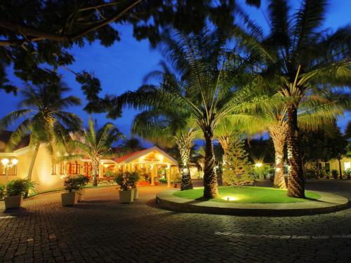 Entrance, Phu Hai Beach Resort and Spa near Forgotten Land Sand Sculpture Park