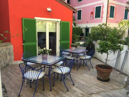 About Italy Holiday Rooms and Apartments 5