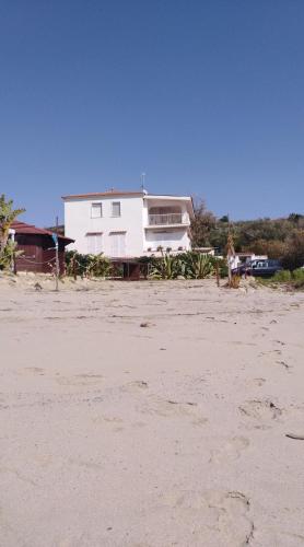  Angolo di Paradiso sulla spiaggia - Palinuro, Pension in Centola