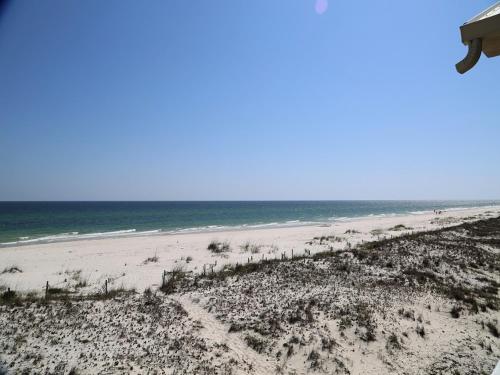 H Blue Atlantis Home - image 9