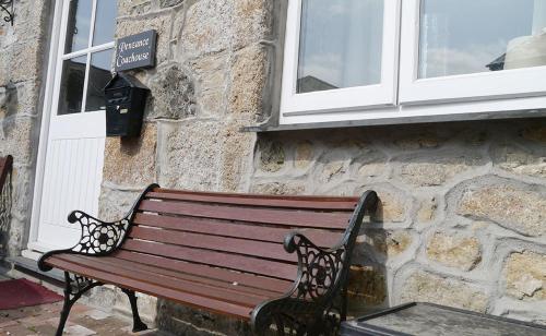 The White Hart Hotel – Hayle