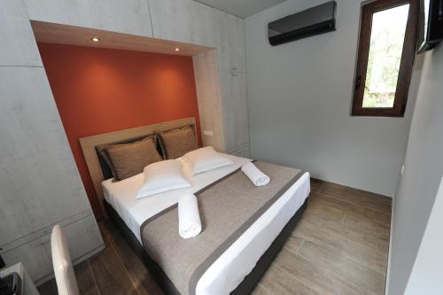 Castle View Bungalows - image 12
