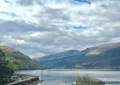 ทัศนียภาพ, TwoStones in อาร์โรชาร์