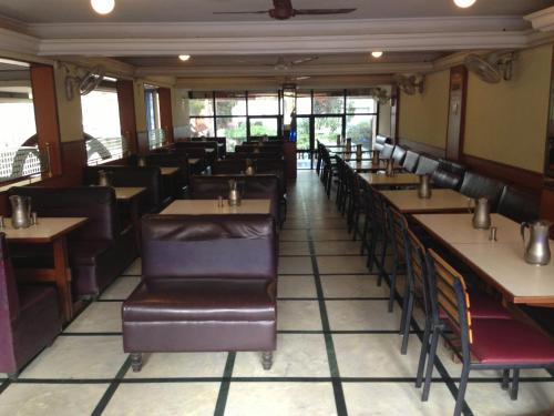 Hotel Empire Central Street – Bangalore, MN