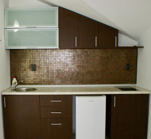 virtuve, Studio apartments Morinj in Donji Morinj