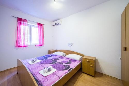  Apartment in Zaostrog with Terrace, Air condition, WIFI (4737-6) in Zaostrog