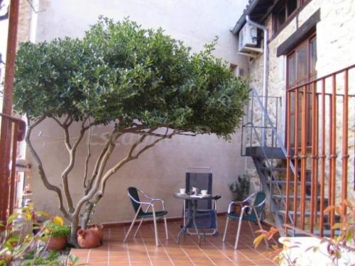 Létesítmények, La Herrera ll in San Esteban De La Sierra