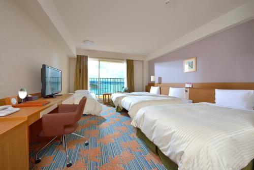 room detail thumbnail 1